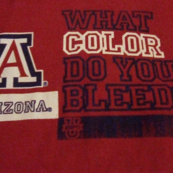 Mens U of A Tee Shirt - Picture 2 of 6